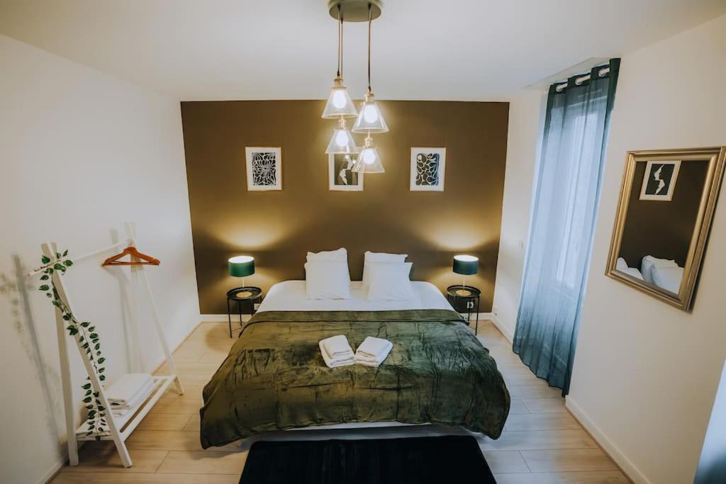 Le Bertrand • Le Raffinement En Coeur De Ville Châteauroux 外观 照片